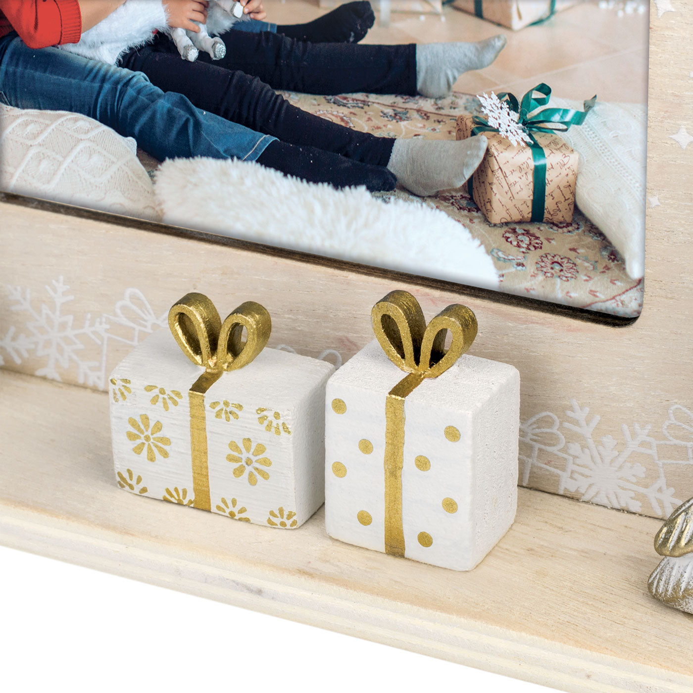 Cornice Xmas Home